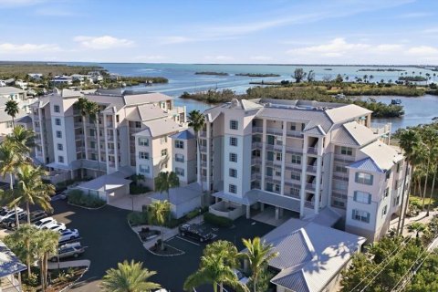 Condominio en Placida, Florida, 2 dormitorios № 2142450