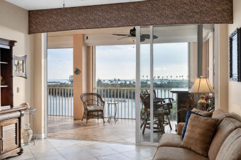 Condominio en venta en Placida, Florida, 2 dormitorios, 122.26 m2 № 2142450 - foto 5