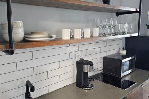 Apartamento en alquiler en Sunny Isles Beach, Florida, 33.44 m2 № 2012393 - foto 7