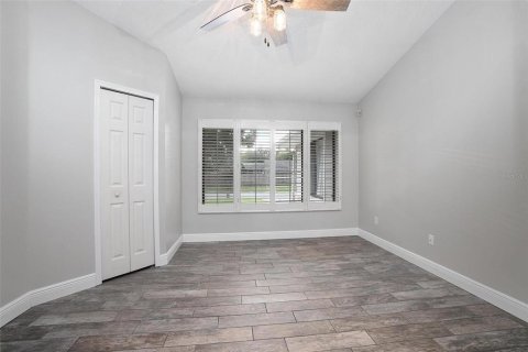 Villa ou maison à vendre à Winter Springs, Floride: 4 chambres, 191.94 m2 № 1902636 - photo 11