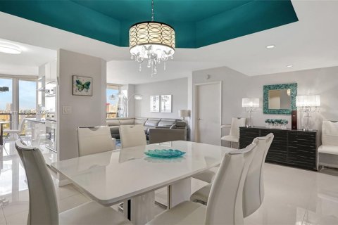 Купить кондоминиум в Авентура, Флорида 2 спальни, 142.14м2, № 2013342 - фото 19