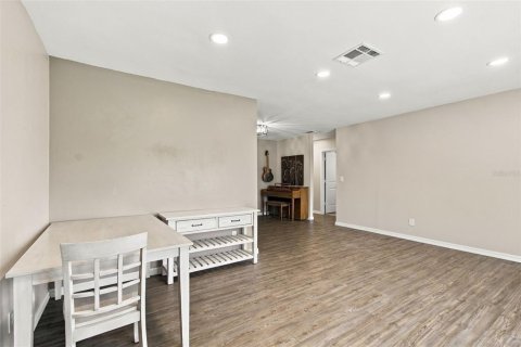 Villa ou maison à vendre à New Port Richey, Floride: 3 chambres, 183.11 m2 № 2419264 - photo 22