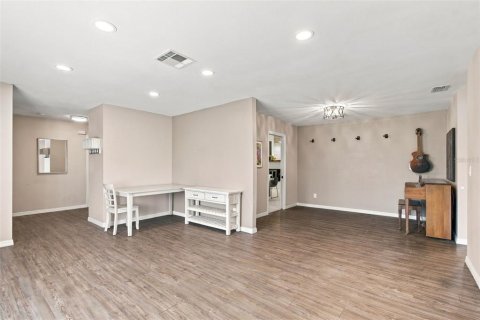 Villa ou maison à vendre à New Port Richey, Floride: 3 chambres, 183.11 m2 № 2419264 - photo 24
