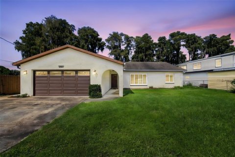 Villa ou maison à vendre à New Port Richey, Floride: 3 chambres, 183.11 m2 № 2419264 - photo 2