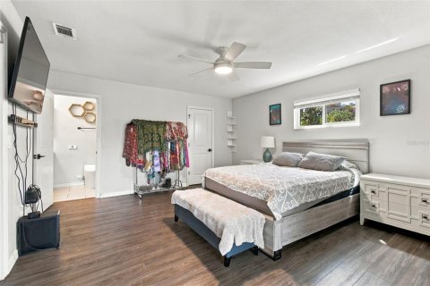 Villa ou maison à vendre à New Port Richey, Floride: 3 chambres, 183.11 m2 № 2419264 - photo 14