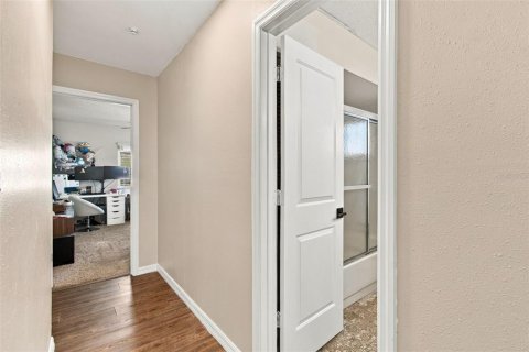 Villa ou maison à vendre à New Port Richey, Floride: 3 chambres, 183.11 m2 № 2419264 - photo 25