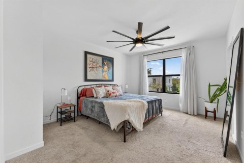 Townhouse in Fort Lauderdale, Florida 4 bedrooms, 171.31 sq.m. № 2086287 - photo 11