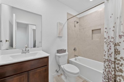 Townhouse in Fort Lauderdale, Florida 4 bedrooms, 171.31 sq.m. № 2086287 - photo 16