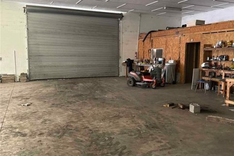 Propiedad comercial en alquiler en Palatka, Florida, 192.12 m2 № 2275420 - foto 20