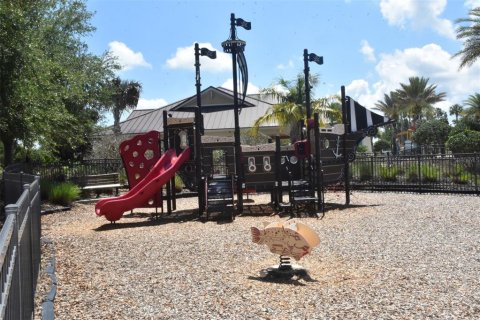 House in Clermont, Florida 3 bedrooms, 192.4 sq.m. № 2201304 - photo 29