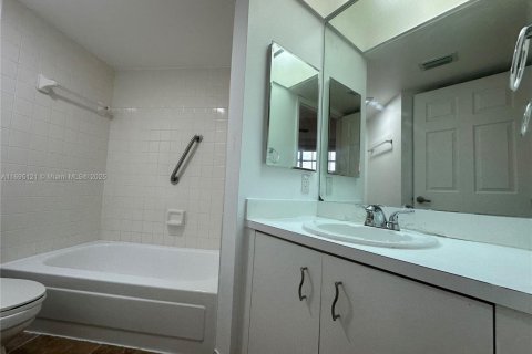 Condo in Homestead, Florida, 2 bedrooms  № 1447889 - photo 21