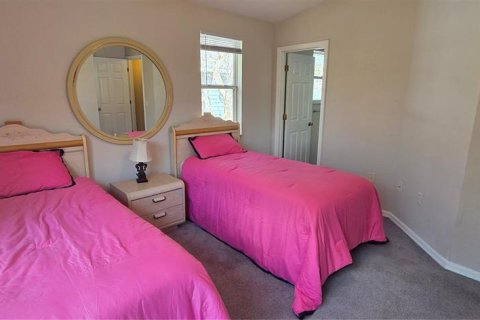 Condo in Gainesville, Florida, 2 bedrooms  № 2115798 - photo 15