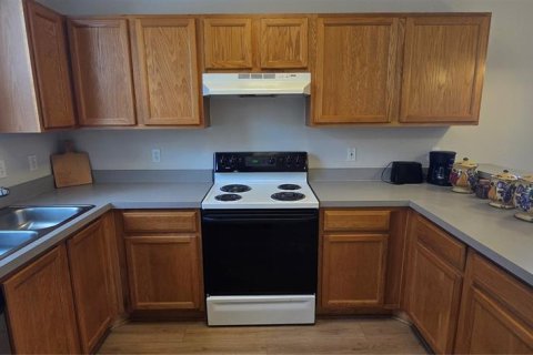 Condo in Gainesville, Florida, 2 bedrooms  № 2115798 - photo 11