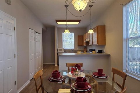 Condo in Gainesville, Florida, 2 bedrooms  № 2115798 - photo 6