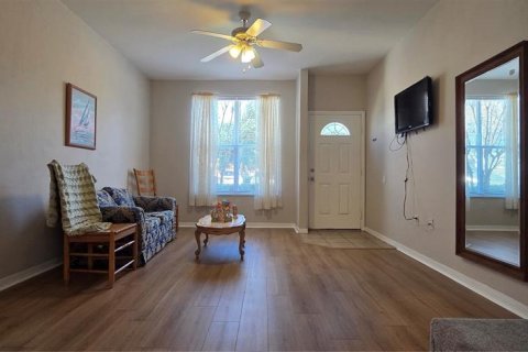 Condo in Gainesville, Florida, 2 bedrooms  № 2115798 - photo 5