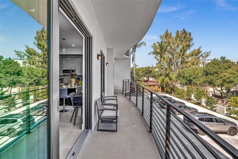 Apartment in Fort Lauderdale, Florida 3 bedrooms, 165.37 sq.m. № 2065383 - photo 8