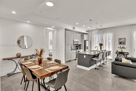 Apartment in Fort Lauderdale, Florida 3 bedrooms, 165.37 sq.m. № 2065383 - photo 3