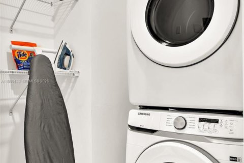 Apartment in Fort Lauderdale, Florida 3 bedrooms, 165.37 sq.m. № 2065383 - photo 21