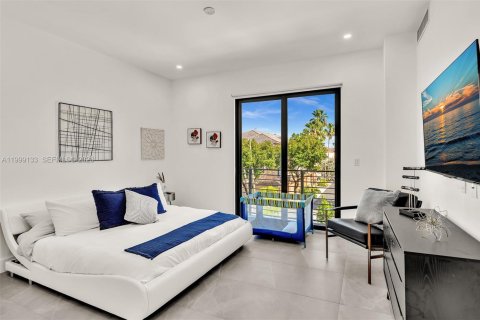 Apartment in Fort Lauderdale, Florida 3 bedrooms, 165.37 sq.m. № 2065383 - photo 9