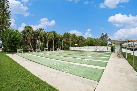 Casa en venta en New Port Richey, Florida, 2 dormitorios, 74.41 m2 № 1903848 - foto 25
