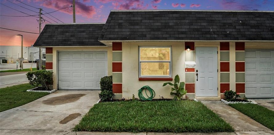 Casa en New Port Richey, Florida 2 dormitorios, 74.41 m2 № 1903848