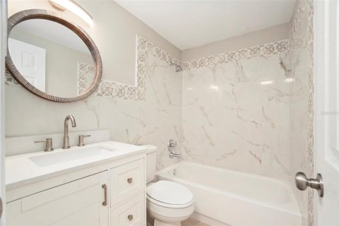 Casa en venta en New Port Richey, Florida, 2 dormitorios, 74.41 m2 № 1903848 - foto 23