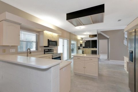 Casa en venta en Sarasota, Florida, 5 dormitorios, 259.66 m2 № 1903182 - foto 7
