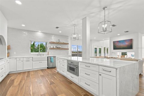 Casa en venta en Saint Pete Beach, Florida, 3 dormitorios, 332.22 m2 № 2399457 - foto 20