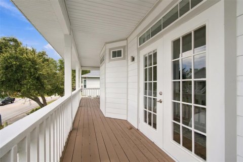 Casa en venta en Saint Pete Beach, Florida, 3 dormitorios, 332.22 m2 № 2399457 - foto 6