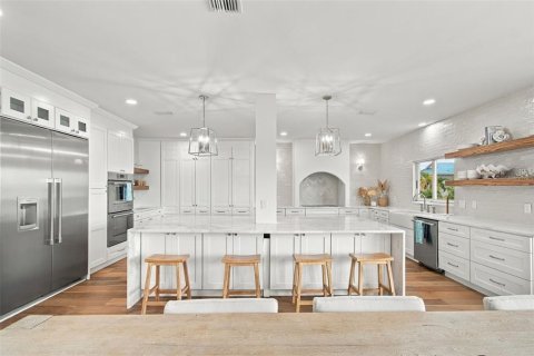 Casa en venta en Saint Pete Beach, Florida, 3 dormitorios, 332.22 m2 № 2399457 - foto 18
