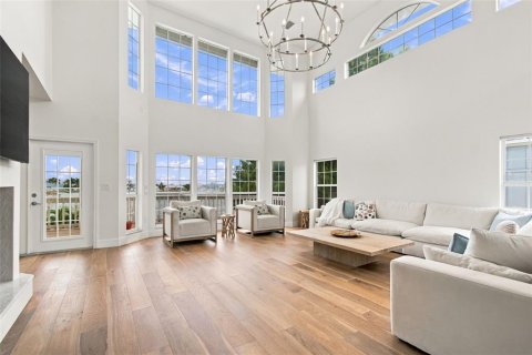 Casa en venta en Saint Pete Beach, Florida, 3 dormitorios, 332.22 m2 № 2399457 - foto 10