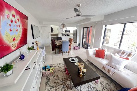 Adosado en venta en Boca Raton, Florida, 3 dormitorios, 126.72 m2 № 1956510 - foto 9