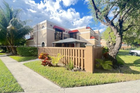 Adosado en venta en Boca Raton, Florida, 3 dormitorios, 126.72 m2 № 1956510 - foto 1