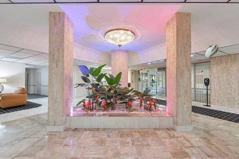 Condominio en alquiler en Coral Springs, Florida, 2 dormitorios, 116.13 m2 № 2249483 - foto 15