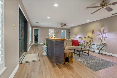 Casa en venta en Kissimmee, Florida, 3 dormitorios, 222.97 m2 № 2225950 - foto 13