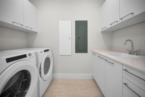 Copropriété à louer à Saint Petersburg, Floride: 2 chambres, 179.77 m2 № 2101853 - photo 29