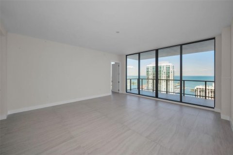 Copropriété à louer à Saint Petersburg, Floride: 2 chambres, 179.77 m2 № 2101853 - photo 16