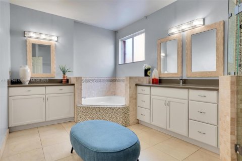 Casa en venta en Homestead, Florida, 4 dormitorios, 195.65 m2 № 1965854 - foto 26