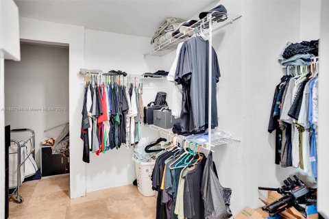 Casa en venta en Homestead, Florida, 4 dormitorios, 195.65 m2 № 1965854 - foto 25