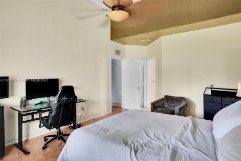 Casa en venta en Homestead, Florida, 4 dormitorios, 195.65 m2 № 1965854 - foto 24