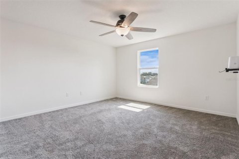 Villa ou maison à vendre à Clermont, Floride: 4 chambres, 254.83 m2 № 2285170 - photo 18