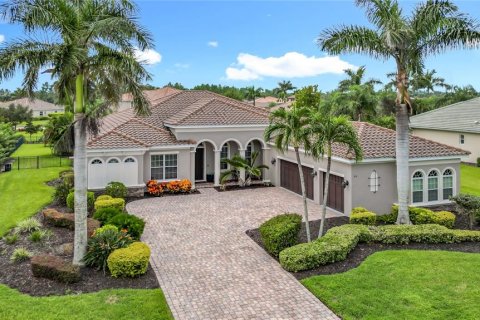 Casa en venta en Bradenton, Florida, 4 dormitorios, 289.39 m2 № 1919569 - foto 6