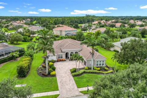 Casa en venta en Bradenton, Florida, 4 dormitorios, 289.39 m2 № 1919569 - foto 4
