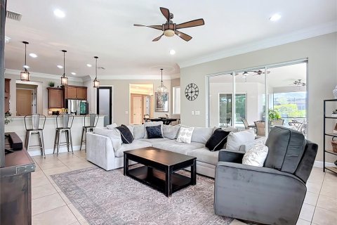 Casa en venta en Bradenton, Florida, 4 dormitorios, 289.39 m2 № 1919569 - foto 28