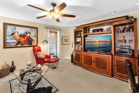 Townhouse in Plantation, Florida 2 bedrooms, 175.68 sq.m. № 2083114 - photo 22