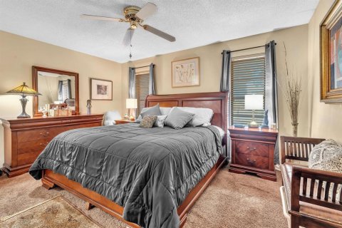 Townhouse in Plantation, Florida 2 bedrooms, 175.68 sq.m. № 2083114 - photo 28