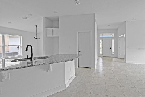 Villa ou maison à vendre à Leesburg, Floride: 4 chambres, 169.08 m2 № 2221851 - photo 2