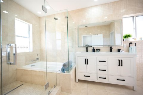 Villa ou maison à vendre à Homestead, Floride: 4 chambres, 208.38 m2 № 2011326 - photo 24