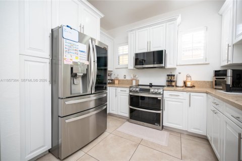 Villa ou maison à vendre à Homestead, Floride: 4 chambres, 208.38 m2 № 2011326 - photo 7