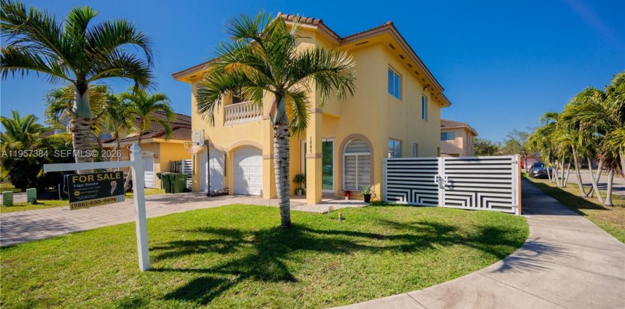 Villa ou maison à Homestead, Floride 4 chambres, 208.38 m2 № 2011326